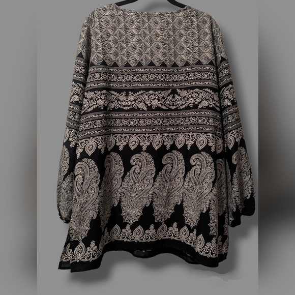 Chico's Paisley Floral V-Neck Tunic Blouse Boho Bohemian - Picture 2 of 10